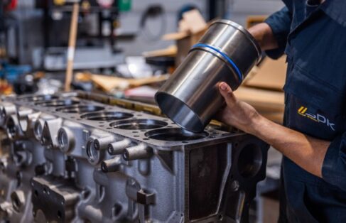 Technisch specialist verbrandingsmotoren